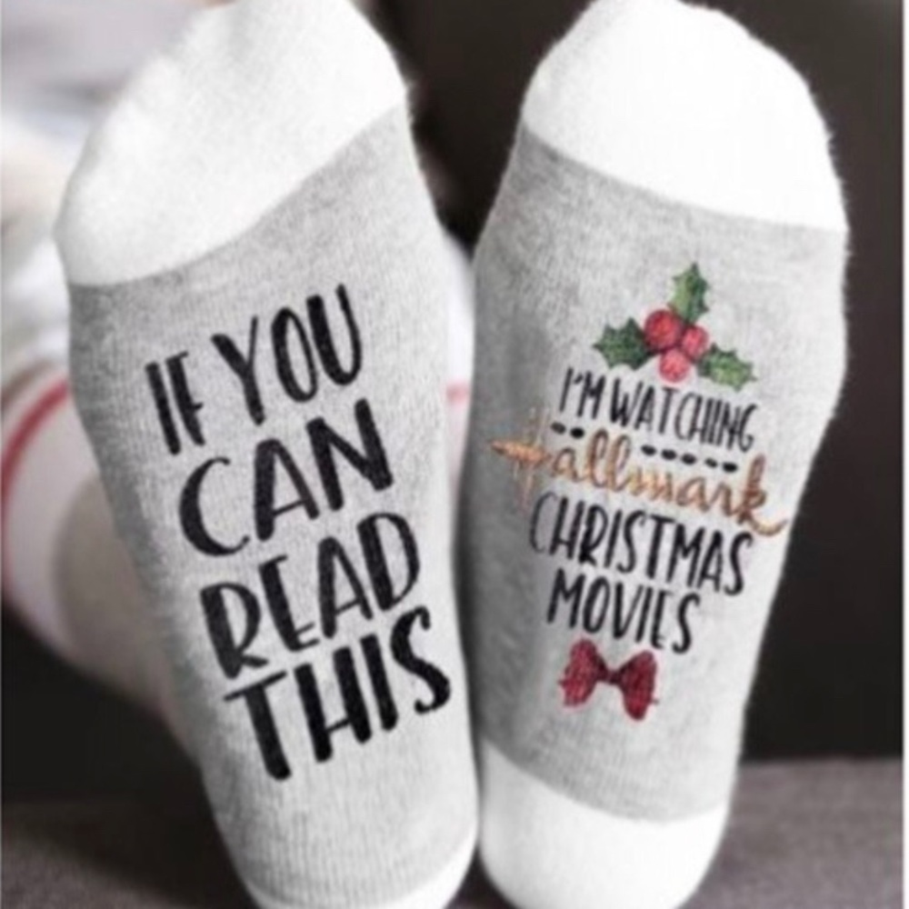 I’m watching Christmas 🎄 Movies socks 🧦